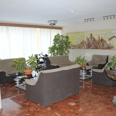 Aguila 110 Apartment